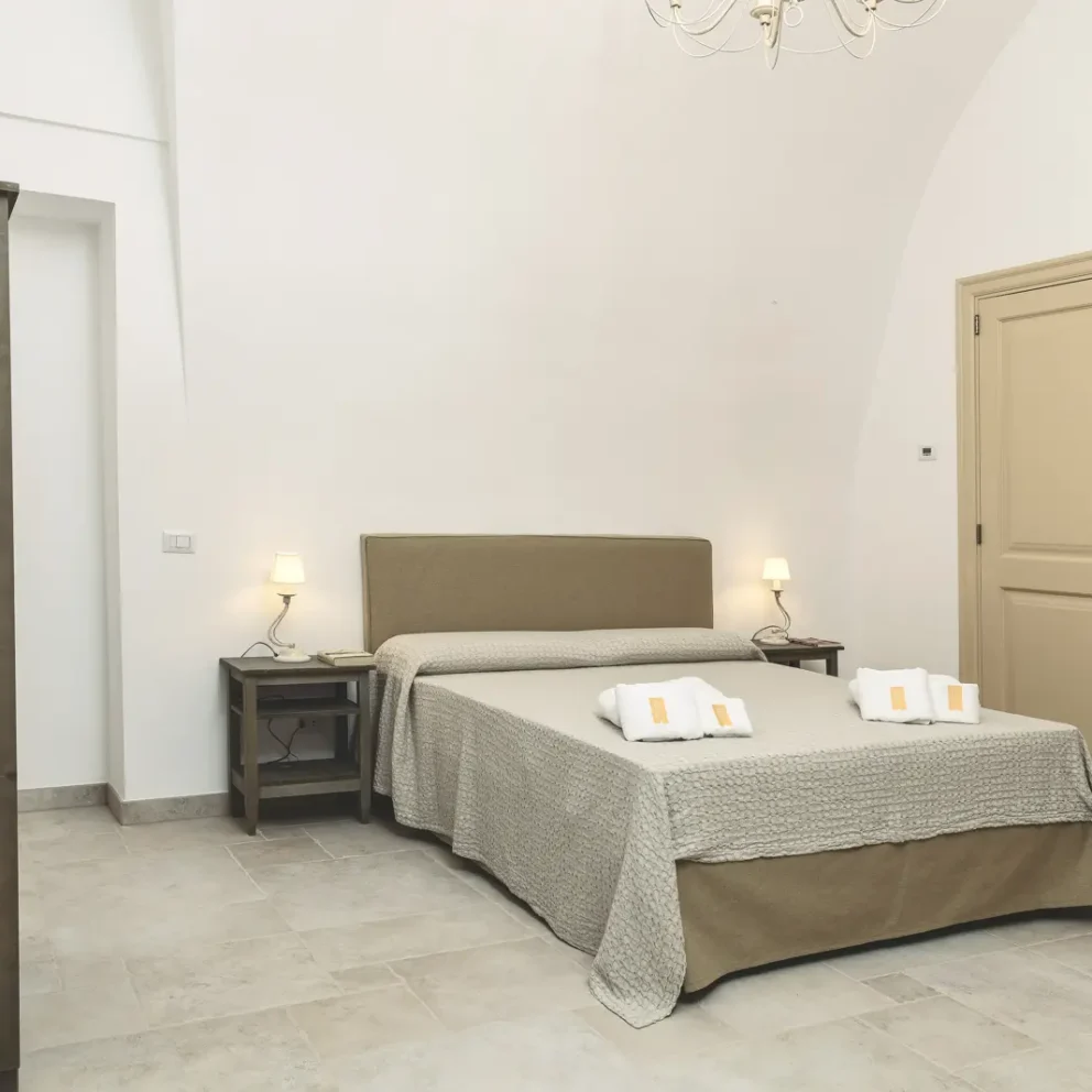 Masseria Lama Pellegrini - Camera matrimoniale - Letto