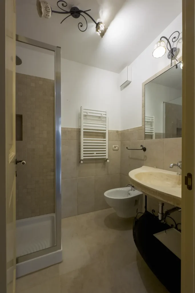 Lama Pellegrini – Double Room with garden view-2