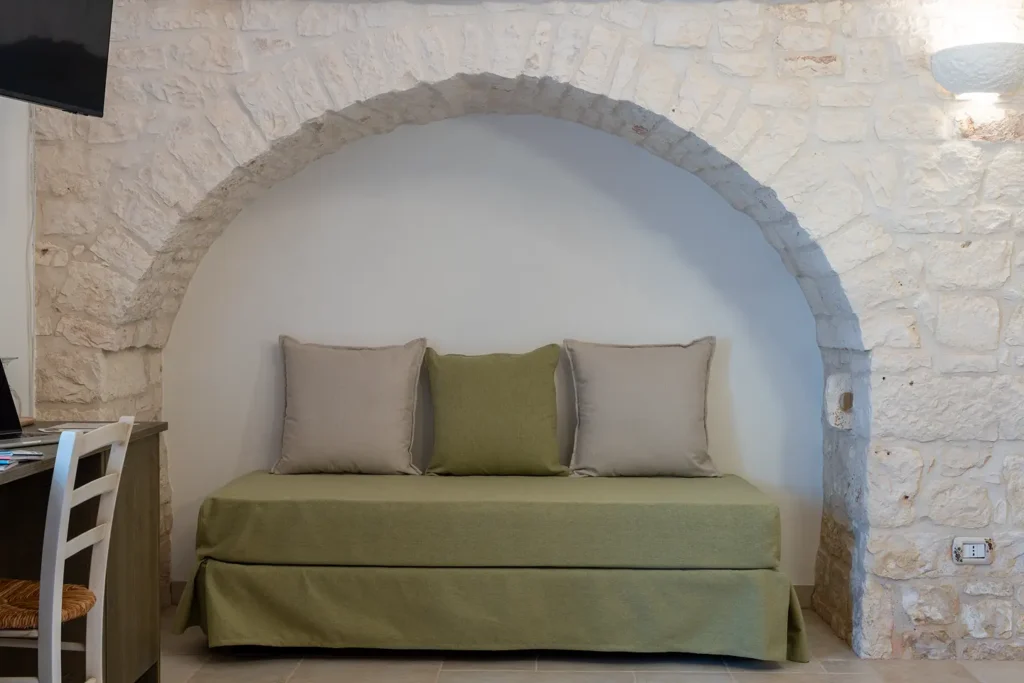 lama_pellegrini_gallery__lp_double_room_with_garden_view__web_dsc06025