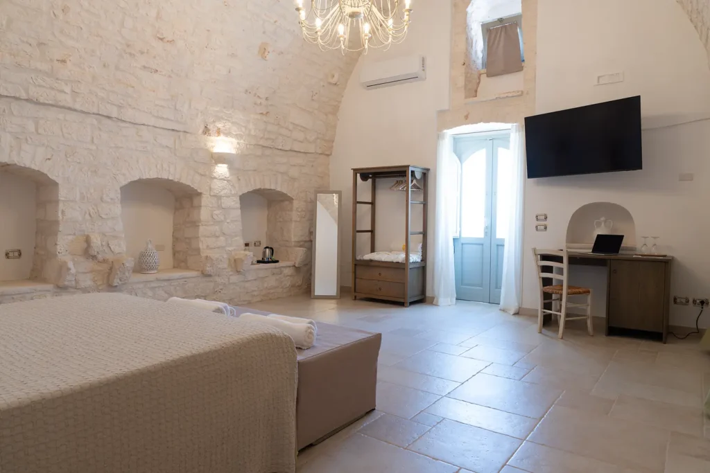 lama_pellegrini_gallery__lp_double_room_with_garden_view__web_dsc06032