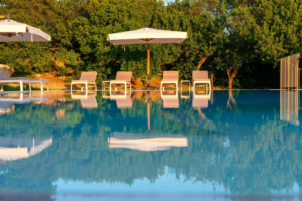 lama_pellegrini_gallery__pool__web_dsc04674